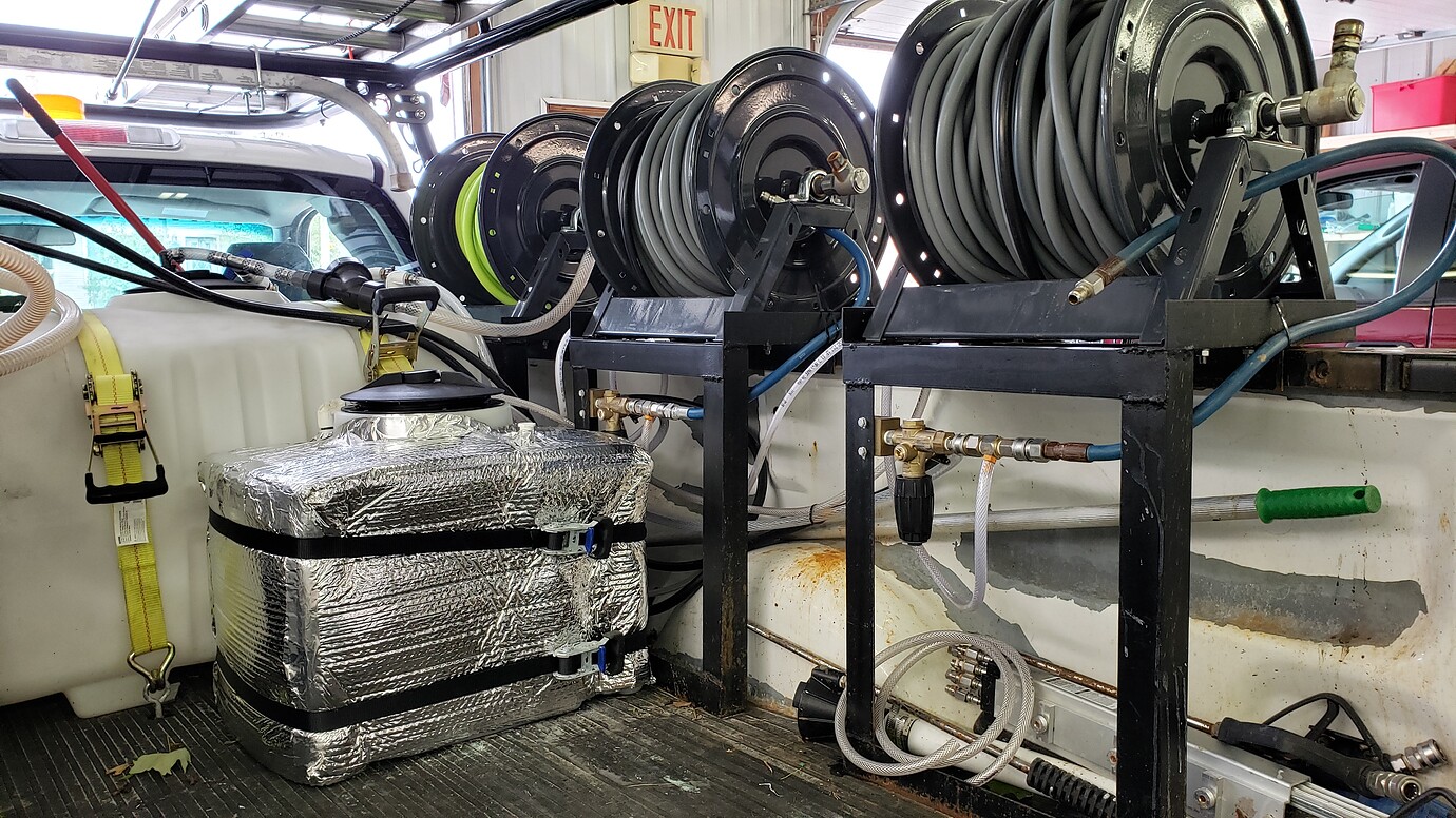 Mounting hose reels on a pick up Supplies & Equipment Pressure
