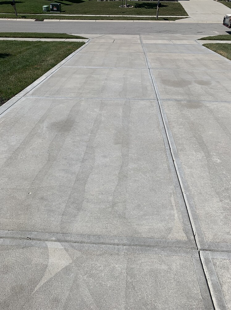 Unusual Streaks after using surface cleaner Residential Pressure