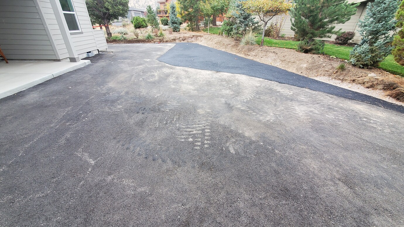 Tire Marks on Asphalt Stains/Surfaces Pressure Washing Resource