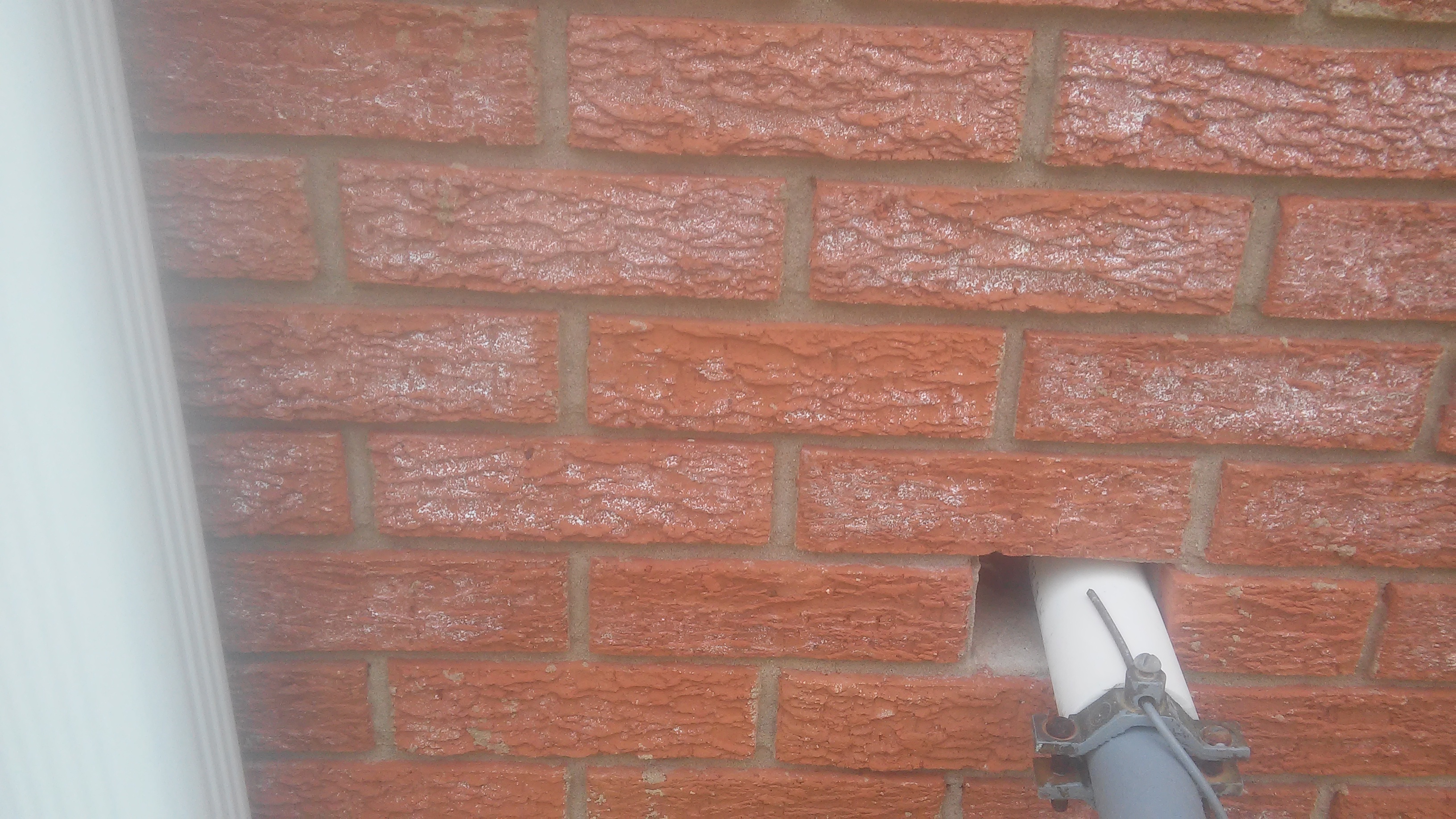 white-spots-on-bricks-anyone-know-what-it-is-pressure-washing